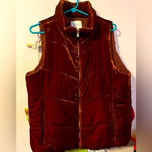 Velvet puffy vest